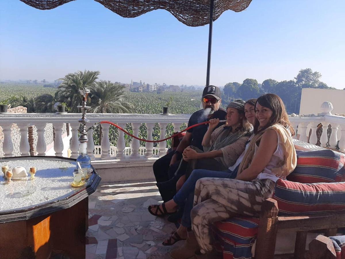 Luxor Hotel Bella Vista Apartments And Hotel Bagian luar foto